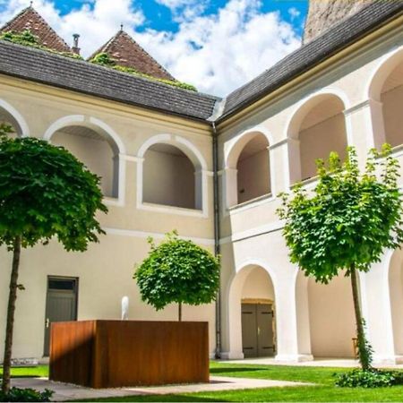 Smile Apartments Zur Gozzoburg Krems an der Donau Zewnętrze zdjęcie